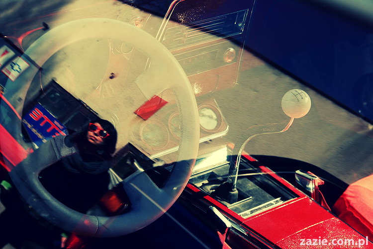 stare amerykańskle samochody old american cars