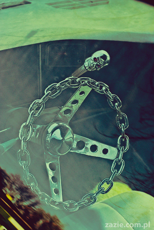 stare amerykańskle samochody old american cars