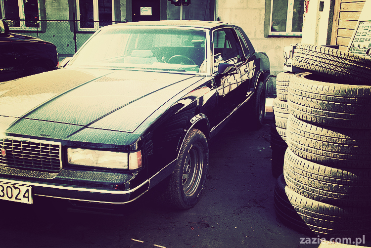 stare amerykańskle samochody old american cars