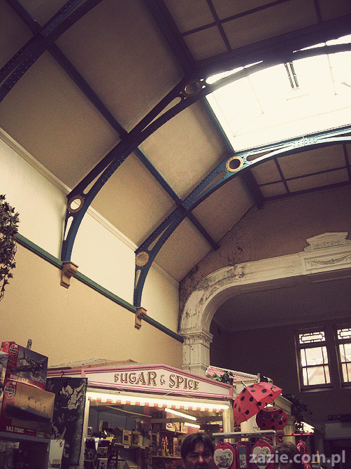 pontypridd south wales doll house emporium