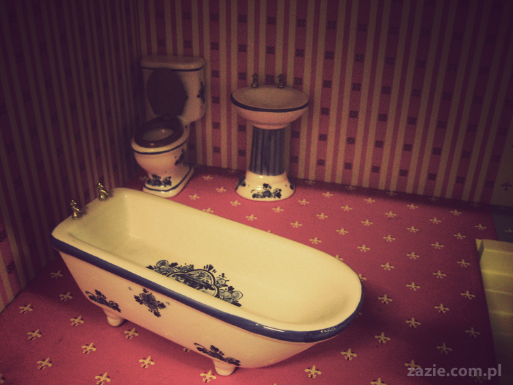 pontypridd south wales doll house emporium