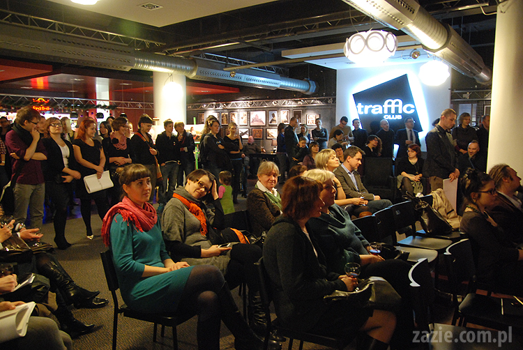 Nie czytasz? Nie idę z Tobą do łóżka! Qlub Xiążkowy u Naszych Sąsiadów Kazia Szczuka Anna Laszuk Jacek Dehnel Sylwia Chutnik Kapela ze Wsi Warszawa Paweł Althamer Jeż Jerzy Marcin Szczygielski Olga Gromek Zazie Syd Breslauer mopsy Kumok Miszur Bianka Siwińska Nasta Niakrasawa Marta Syrwid Betty Q & Crew Monika Banach Monika Czaplicka