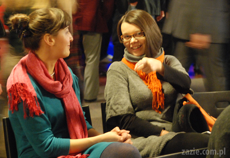 Nie czytasz? Nie idę z Tobą do łóżka! Qlub Xiążkowy u Naszych Sąsiadów Kazia Szczuka Anna Laszuk Jacek Dehnel Sylwia Chutnik Kapela ze Wsi Warszawa Paweł Althamer Jeż Jerzy Marcin Szczygielski Olga Gromek Zazie Syd Breslauer mopsy Kumok Miszur Bianka Siwińska Nasta Niakrasawa Marta Syrwid Betty Q & Crew Monika Banach Monika Czaplicka