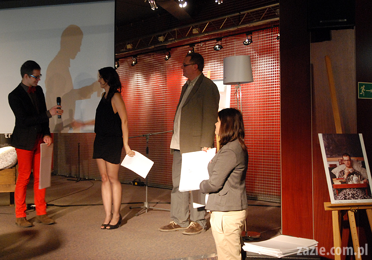 Nie czytasz? Nie idę z Tobą do łóżka! Qlub Xiążkowy u Naszych Sąsiadów Kazia Szczuka Anna Laszuk Jacek Dehnel Sylwia Chutnik Kapela ze Wsi Warszawa Paweł Althamer Jeż Jerzy Marcin Szczygielski Olga Gromek Zazie Syd Breslauer mopsy Kumok Miszur Bianka Siwińska Nasta Niakrasawa Marta Syrwid Betty Q & Crew Monika Banach Monika Czaplicka