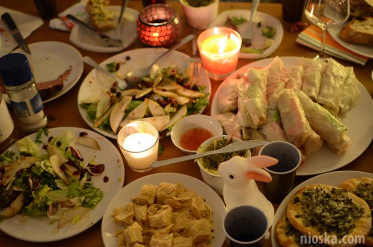 styczniowe_spotkanie_mopsiarzy_u_kumoka_i_miszura_01 spotkanie mopsiarzy mopsy kumok miszur pajda bułka kromka balbinka klops hector leon moma mops pug pugs