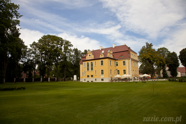 Pałac Wiechlice Szprotawa hotel spa restauracja noclegi golf basen joga konferencje wesela sala balowa bankiety catering masaże kosmetyczka aerobik odnowa biologiczna ekologiczny ośrodek wypoczynkowy Pałac Wiechlice Szprotawa hotel spa restauracja noclegi golf basen joga konferencje wesela sala balowa bankiety catering masaże kosmetyczka aerobik odnowa biologiczna ekologiczny ośrodek wypoczynkowy