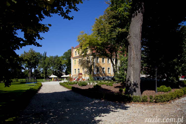 Pałac Wiechlice Szprotawa hotel spa restauracja noclegi golf basen joga konferencje wesela sala balowa bankiety catering masaże kosmetyczka aerobik odnowa biologiczna ekologiczny ośrodek wypoczynkowy Pałac Wiechlice Szprotawa hotel spa restauracja noclegi golf basen joga konferencje wesela sala balowa bankiety catering masaże kosmetyczka aerobik odnowa biologiczna ekologiczny ośrodek wypoczynkowy