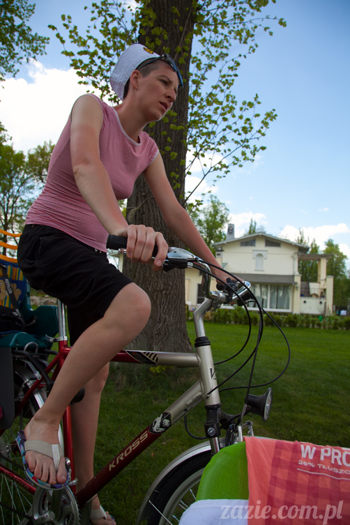 Wakacje Zazie i Syd z mopsami Kumokiem i Miszurem 2012 w Pałacu Wiechlice