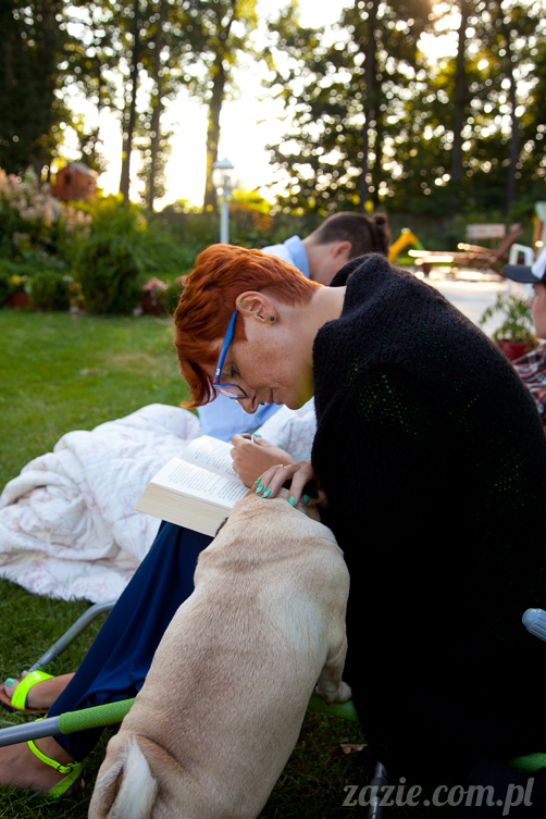 Wakacje Zazie i Syd z mopsami Kumokiem i Miszurem 2012 w Pałacu Wiechlice