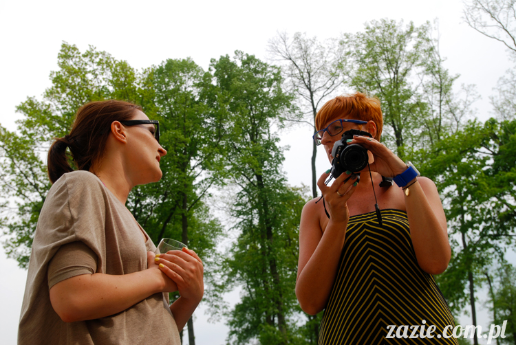 Wakacje Zazie i Syd z mopsami Kumokiem i Miszurem 2012 w Pałacu Wiechlice