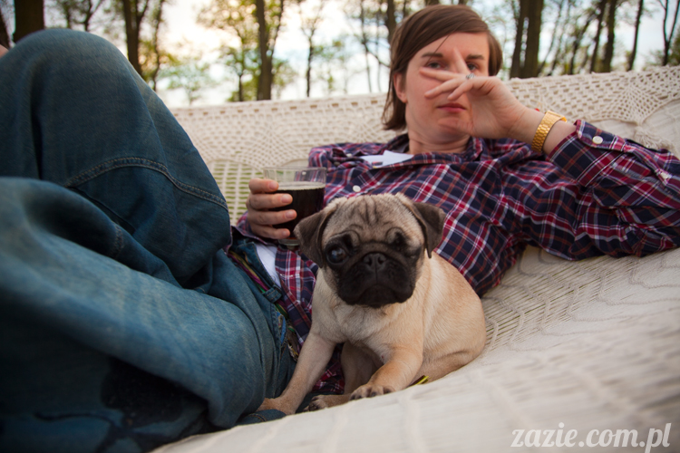 Wakacje Zazie i Syd z mopsami Kumokiem i Miszurem 2012 w Pałacu Wiechlice