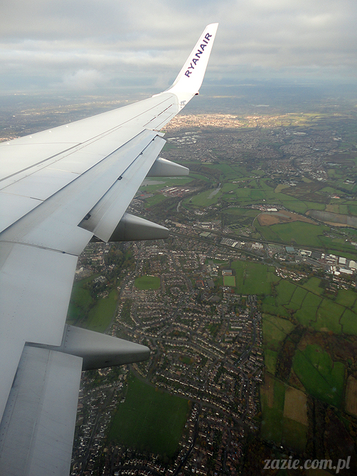 Orka Blythe doll lalka Simply Chocolate custom by Zazie kieszonkowy atlas chmur, above the clouds, airplane view 