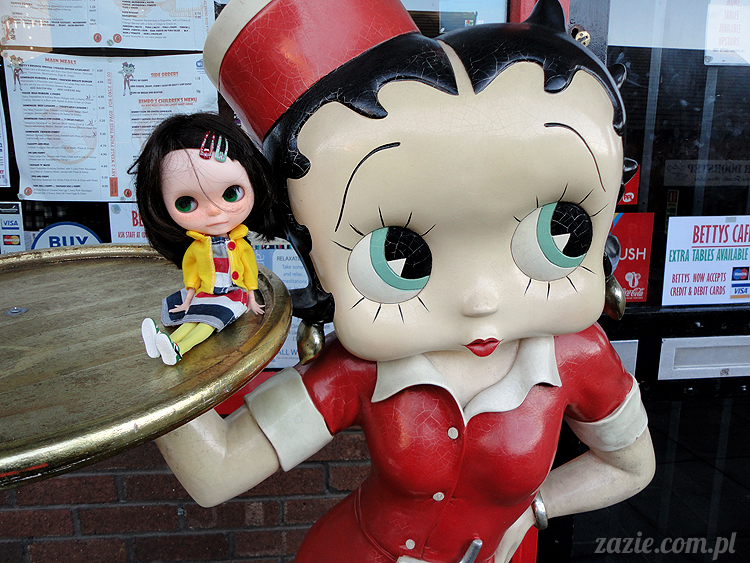 lalka Blythe, Blythe doll, custom Blythe by Zazie