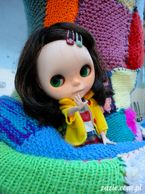 Orka Blythe doll Simply Chocolate custom by Zazie, Sceny z życia smoków