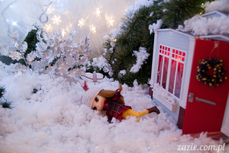 Christmas Xmas Dolls by Zazie, winter diorama with Blythe Simply Chocolate Dal Rot Chan Pullip Ddalgi