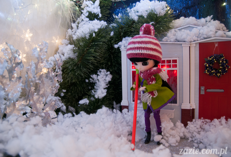 Christmas Xmas Dolls by Zazie, winter diorama with Blythe Simply Chocolate Dal Rot Chan Pullip Ddalgi