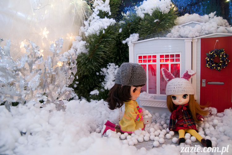 Christmas Xmas Dolls by Zazie, winter diorama with Blythe Simply Chocolate Dal Rot Chan Pullip Ddalgi