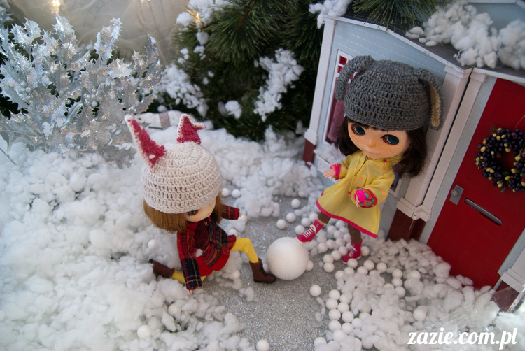 Christmas Xmas Dolls by Zazie, winter diorama with Blythe Simply Chocolate Dal Rot Chan Pullip Ddalgi