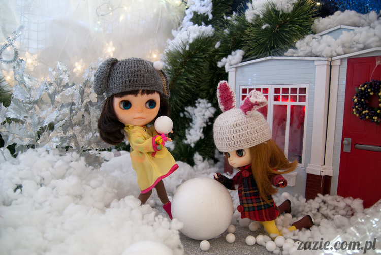 Christmas Xmas Dolls by Zazie, winter diorama with Blythe Simply Chocolate Dal Rot Chan Pullip Ddalgi