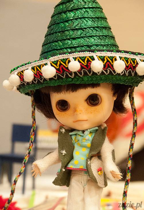 BlytheCon Barcelona april 2013, international Blythe doll convent, custom reroot ooak Blythe Takara Hasbro, sewing dress clothes for Blythe doll, BlytheCon in Spain Barcelona photo by Zazie Oh!Zazie