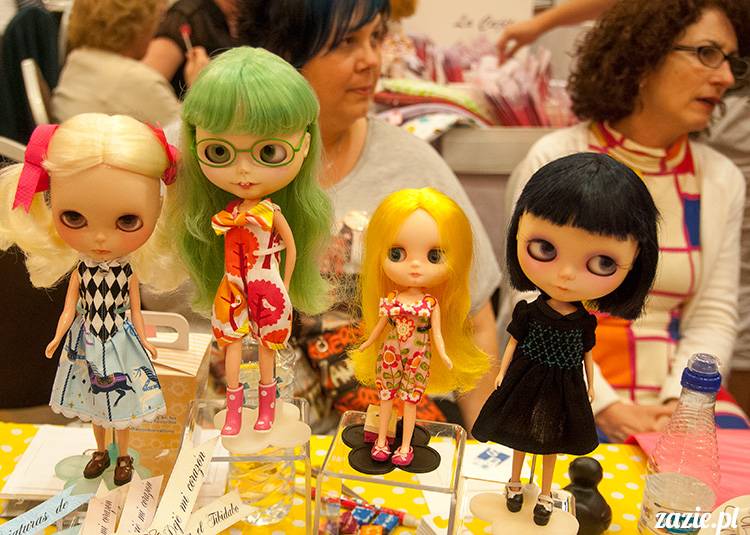 BlytheCon Barcelona april 2013, international Blythe doll convent, custom reroot ooak Blythe Takara Hasbro, sewing dress clothes for Blythe doll, BlytheCon in Spain Barcelona photo by Zazie Oh!Zazie