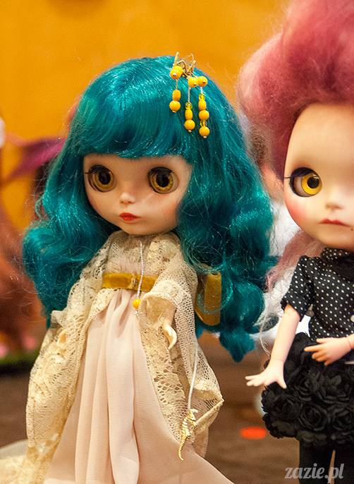 BlytheCon Barcelona april 2013, international Blythe doll convent, custom reroot ooak Blythe Takara Hasbro, sewing dress clothes for Blythe doll, BlytheCon in Spain Barcelona photo by Zazie Oh!Zazie