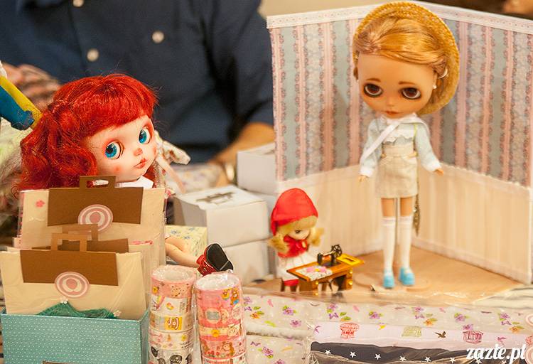 BlytheCon Barcelona april 2013, international Blythe doll convent, custom reroot ooak Blythe Takara Hasbro, sewing dress clothes for Blythe doll, BlytheCon in Spain Barcelona photo by Zazie Oh!Zazie