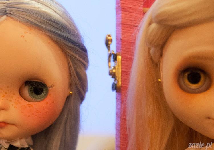 BlytheCon Barcelona april 2013, international Blythe doll convent, custom reroot ooak Blythe Takara Hasbro, sewing dress clothes for Blythe doll, BlytheCon in Spain Barcelona photo by Zazie Oh!Zazie