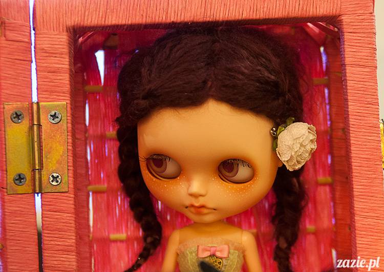 BlytheCon Barcelona april 2013, international Blythe doll convent, custom reroot ooak Blythe Takara Hasbro, sewing dress clothes for Blythe doll, BlytheCon in Spain Barcelona photo by Zazie Oh!Zazie