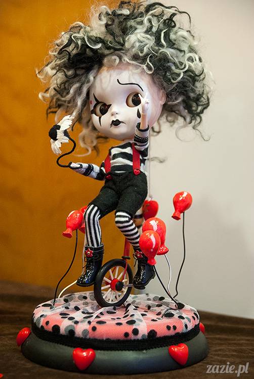 BlytheCon Barcelona april 2013, international Blythe doll convent, custom reroot ooak Blythe Takara Hasbro, sewing dress clothes for Blythe doll, BlytheCon in Spain Barcelona photo by Zazie Oh!Zazie