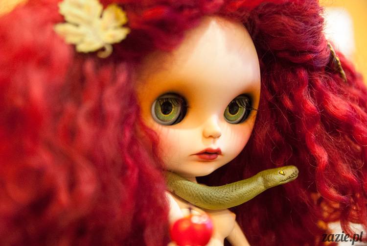 BlytheCon Barcelona april 2013, international Blythe doll convent, custom reroot ooak Blythe Takara Hasbro, sewing dress clothes for Blythe doll, BlytheCon in Spain Barcelona photo by Zazie Oh!Zazie