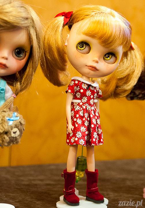 BlytheCon Barcelona april 2013, international Blythe doll convent, custom reroot ooak Blythe Takara Hasbro, sewing dress clothes for Blythe doll, BlytheCon in Spain Barcelona photo by Zazie Oh!Zazie
