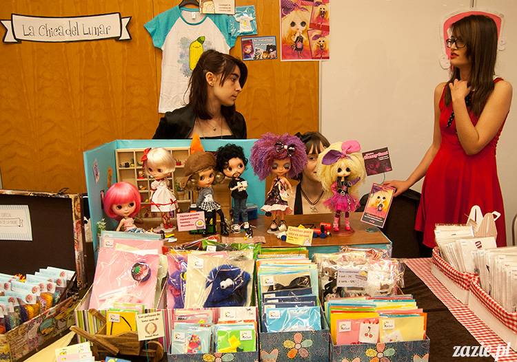 BlytheCon Barcelona april 2013, international Blythe doll convent, custom reroot ooak Blythe Takara Hasbro, sewing dress clothes for Blythe doll, BlytheCon in Spain Barcelona photo by Zazie Oh!Zazie