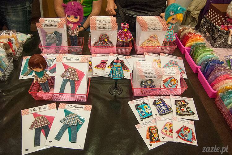 BlytheCon Barcelona april 2013, international Blythe doll convent, custom reroot ooak Blythe Takara Hasbro, sewing dress clothes for Blythe doll, BlytheCon in Spain Barcelona photo by Zazie Oh!Zazie