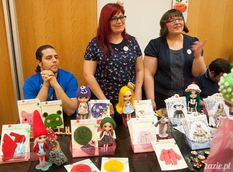 BlytheCon Barcelona april 2013, international Blythe doll convent, custom reroot ooak Blythe Takara Hasbro, sewing dress clothes for Blythe doll, BlytheCon in Spain Barcelona photo by Zazie Oh!Zazie