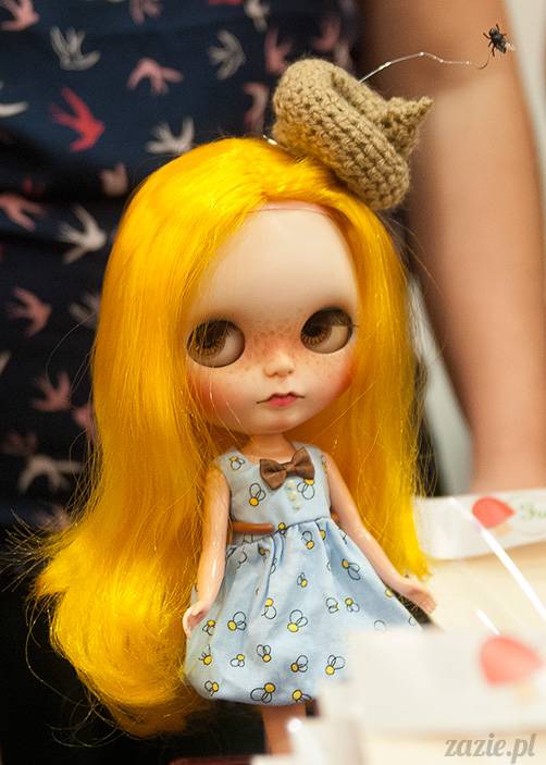 BlytheCon Barcelona april 2013, international Blythe doll convent, custom reroot ooak Blythe Takara Hasbro, sewing dress clothes for Blythe doll, BlytheCon in Spain Barcelona photo by Zazie Oh!Zazie