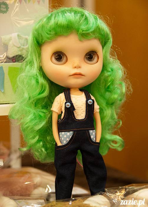 BlytheCon Barcelona april 2013, international Blythe doll convent, custom reroot ooak Blythe Takara Hasbro, sewing dress clothes for Blythe doll, BlytheCon in Spain Barcelona photo by Zazie Oh!Zazie