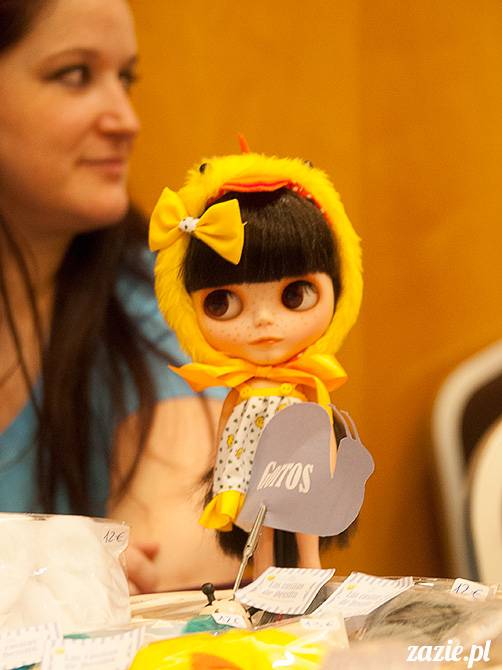 BlytheCon Barcelona april 2013, international Blythe doll convent, custom reroot ooak Blythe Takara Hasbro, sewing dress clothes for Blythe doll, BlytheCon in Spain Barcelona photo by Zazie Oh!Zazie