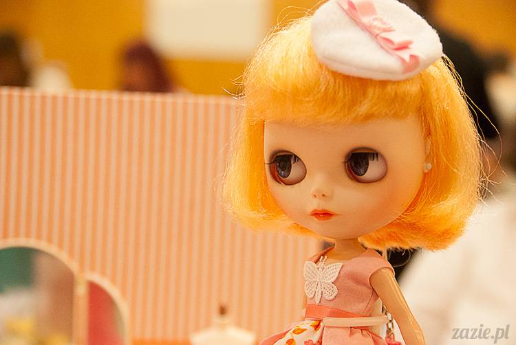 BlytheCon Barcelona april 2013, international Blythe doll convent, custom reroot ooak Blythe Takara Hasbro, sewing dress clothes for Blythe doll, BlytheCon in Spain Barcelona photo by Zazie Oh!Zazie