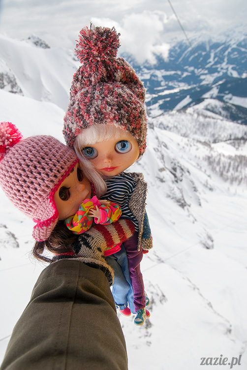 Zazie Blythe dolls Oh!Zazie custom ooak Simply Chocolate & Simply Vanilla winter ski mountains dev.zazie.com.pl