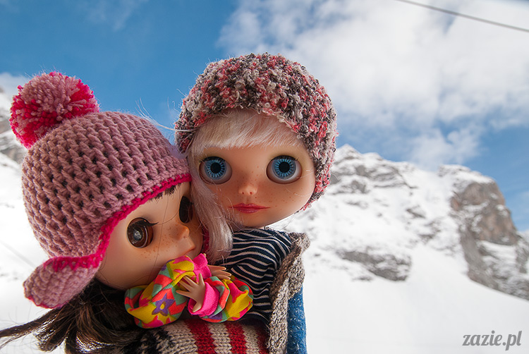 Zazie Blythe dolls Oh!Zazie custom ooak Simply Chocolate & Simply Vanilla winter ski mountains dev.zazie.com.pl