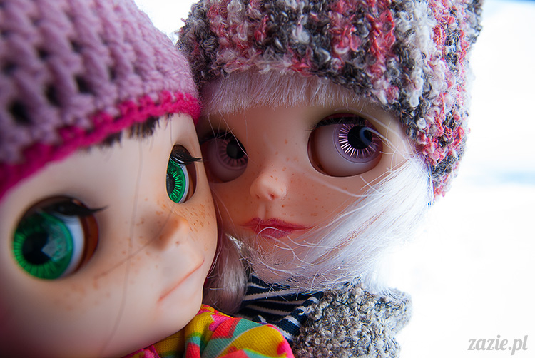 Zazie Blythe dolls Oh!Zazie custom ooak Simply Chocolate & Simply Vanilla winter ski mountains dev.zazie.com.pl