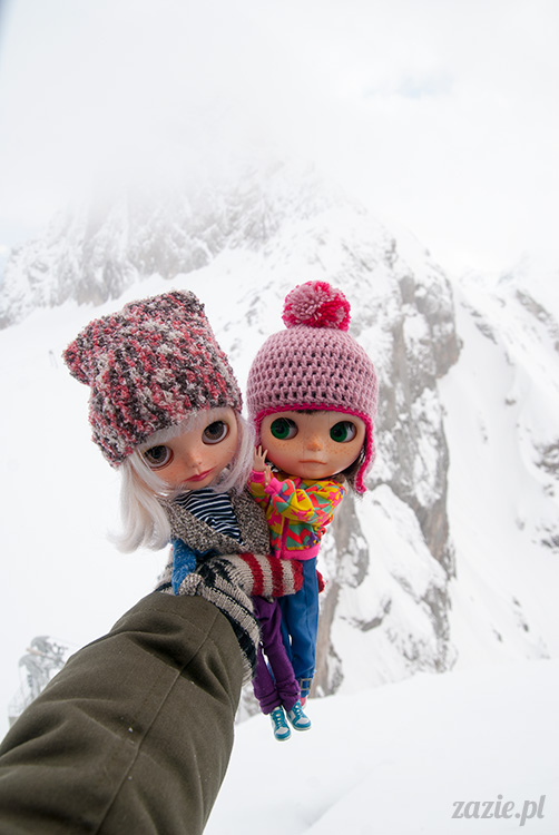 Zazie Blythe dolls Oh!Zazie custom ooak Simply Chocolate & Simply Vanilla winter ski mountains dev.zazie.com.pl