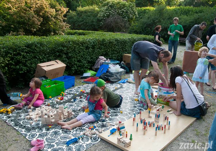 Piknik Ochocian czerwiec 2013 Park Wielkopolski Warszawa Ochota, Ochocianie Sąsiedzi, Posłaniec Uczuć