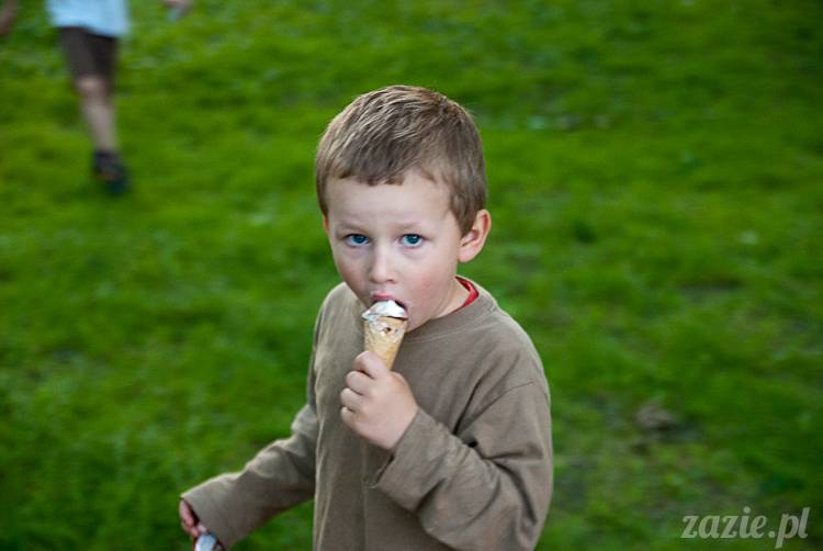 Piknik Ochocian czerwiec 2013 Park Wielkopolski Warszawa Ochota, Ochocianie Sąsiedzi, Posłaniec Uczuć