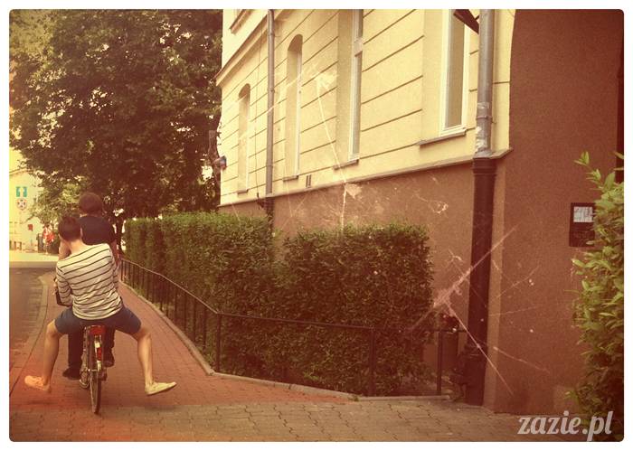 poslaniec_na_dzielni_01