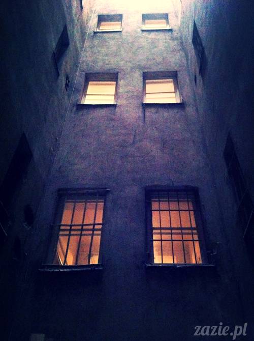 stara_kamienica_na_ochocie_piwnica_zazie_02