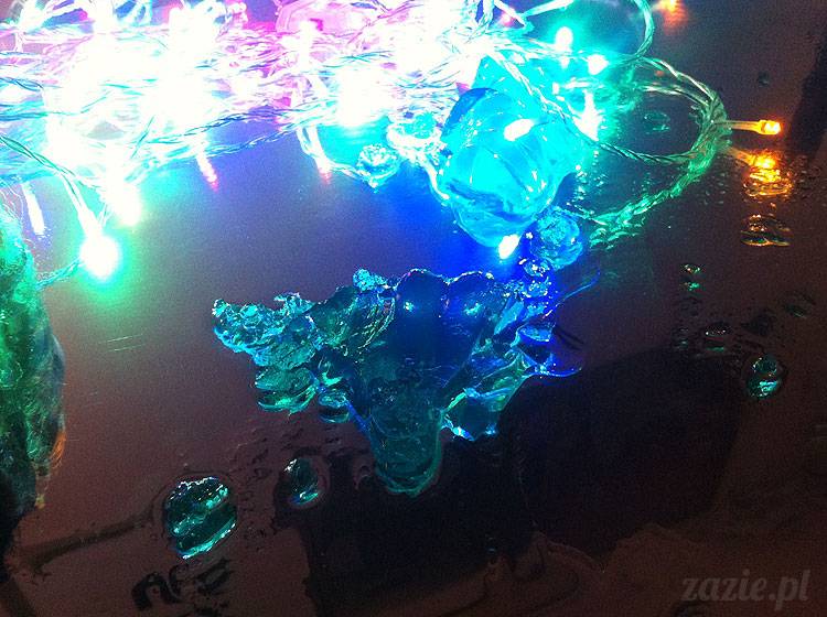 świąteczna sesja zdjęciowa Posłańca Uczuć, scenografia: Monika Sudół i Elwira Pluta, foto: Szymon Szcześniak, lalki: Zazie