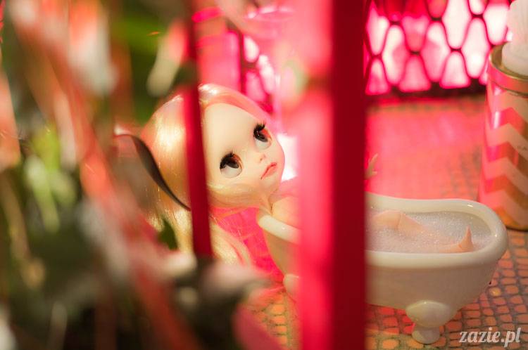 świąteczna sesja zdjęciowa Posłańca Uczuć, scenografia: Monika Sudół i Elwira Pluta, foto: Szymon Szcześniak, lalki: Zazie