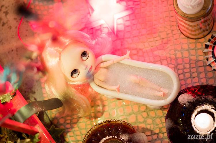 świąteczna sesja zdjęciowa Posłańca Uczuć, scenografia: Monika Sudół i Elwira Pluta, foto: Szymon Szcześniak, lalki: Zazie